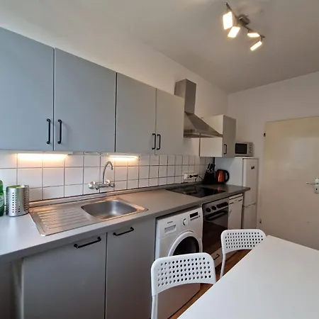 Schoene 3 Schlafzimmer Mit 4 Dopplbetten