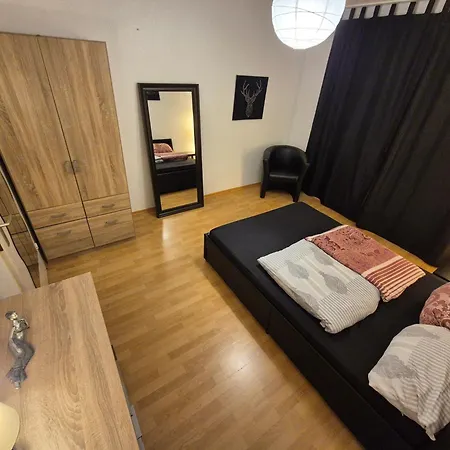 Apartament Schoene 3 Schlafzimmer Mit 4 Dopplbetten